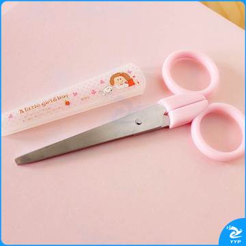 得力 6022 学生剪刀 121mm(4.75) (单位:把) 混色