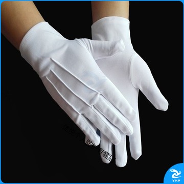 三筋礼仪白手套(带扣白色)