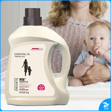 清玺 精油香氛皂液深层去污温和低泡易漂香味持久婴幼儿衣物内衣清洁 清玺精油洗衣液 5kg 1瓶